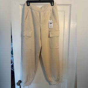NEW NEVER WORN. Cream Splendid Jumper bottom (part of set). Size M